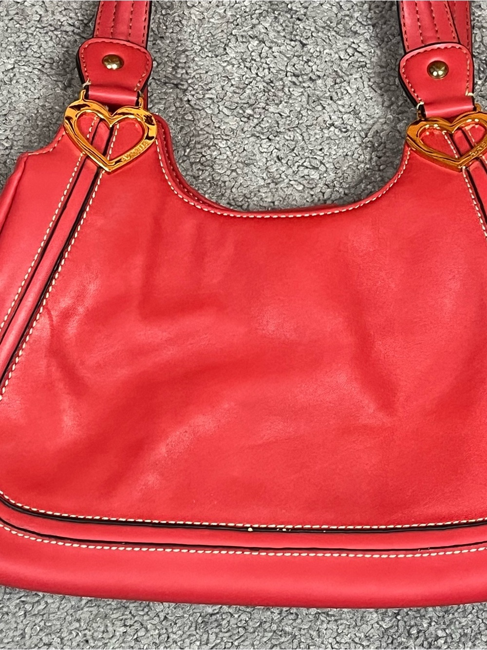 Aurielle Red Leather Shoulder Bag with Heart Hardware - Picture 4 of 8